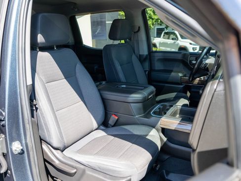 Used 2019 Chevrolet Silverado 1500 RST w/ True North Edition AWD/4WD image 9