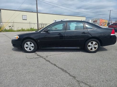 Used 2009 Chevrolet Impala LT FWD image 6