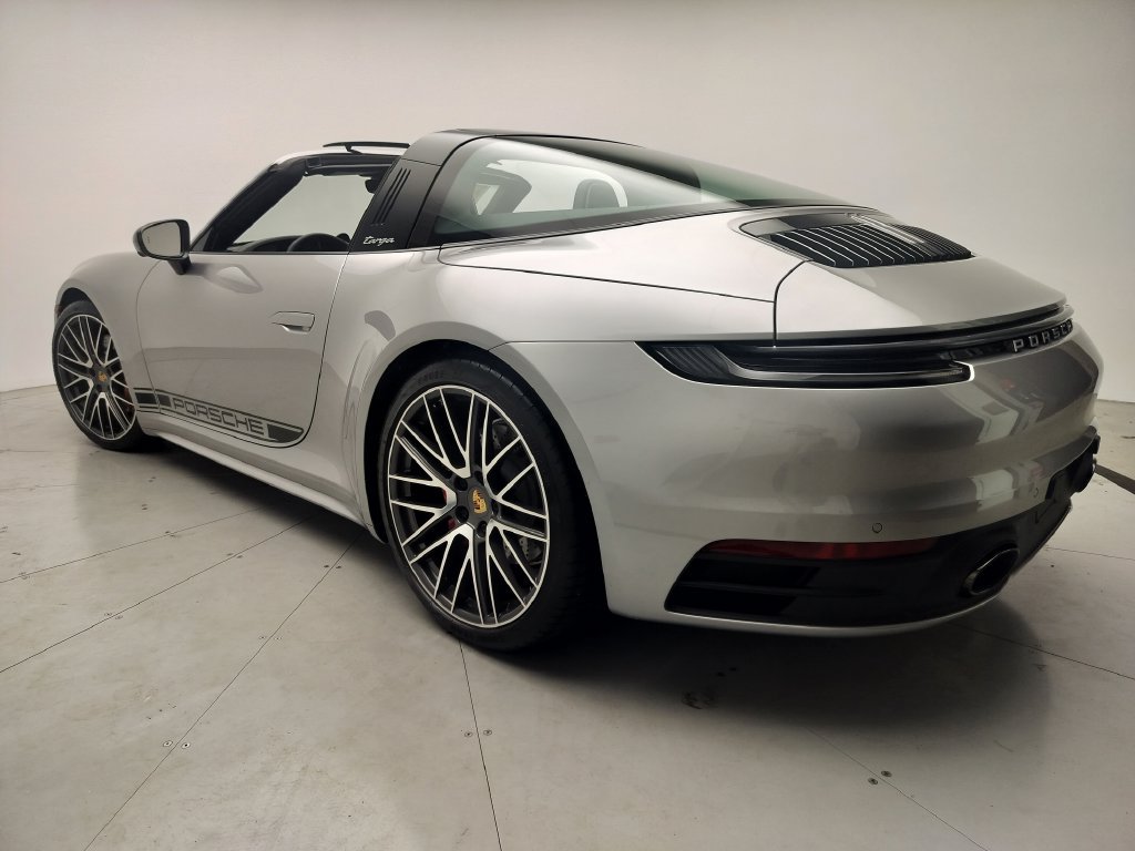 Certified 2024 Porsche 911 Targa 4S AWD/4WD image 3
