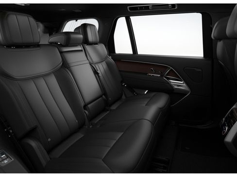 New 2026 Land Rover Range Rover Long Wheelbase SE AWD/4WD image 7