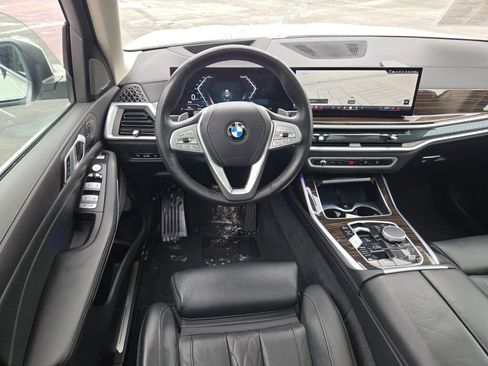 Used 2025 BMW X7 xDrive40i image 20