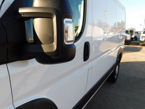 Used 2024 RAM ProMaster 3500 w/ Convenience Group image 7