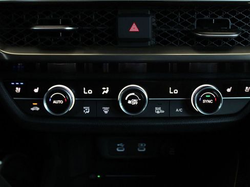 Certified 2025 Acura ADX A-Spec FWD image 31