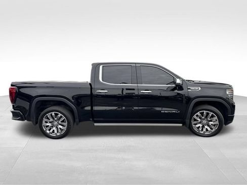 Used 2025 GMC Sierra 1500 Denali w/ Denali Reserve Package AWD/4WD image 6
