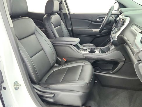 Used 2023 GMC Acadia SLT image 29