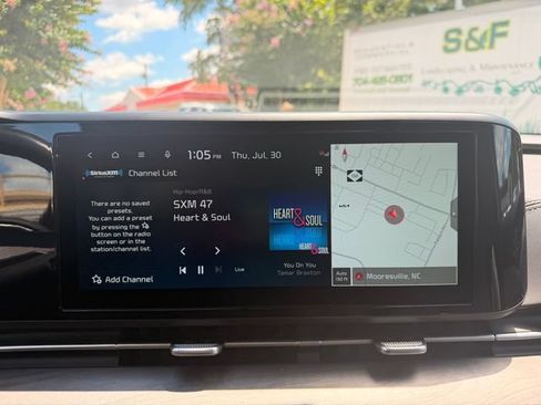 Certified 2024 Kia Carnival EX FWD image 19