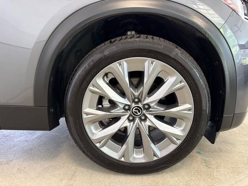 Certified 2026 MAZDA CX-90 Plug-In Hybrid w/ Preferred AWD/4WD image 8