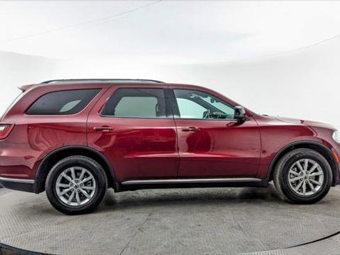 Used 2023 Dodge Durango SXT image 10