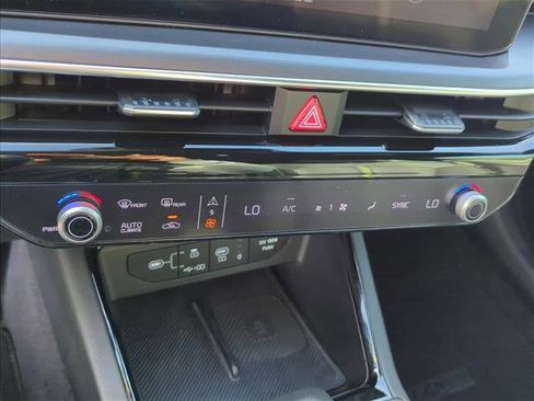 Used 2025 Kia K5 GT w/ GT1 Package image 21