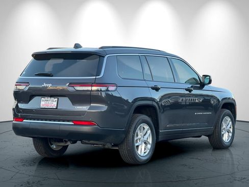 New 2026 Jeep Grand Cherokee L Laredo image 4