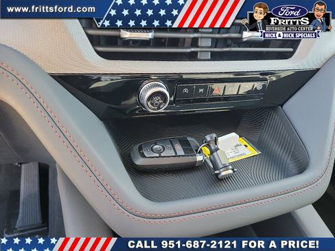 New 2026 Ford Explorer Active image 10