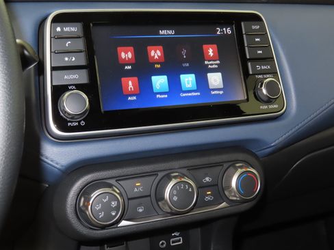 New 2025 Nissan Versa SV w/ Trunk Package image 23