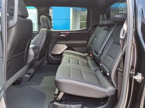 New 2025 GMC Sierra EV Denali image 5