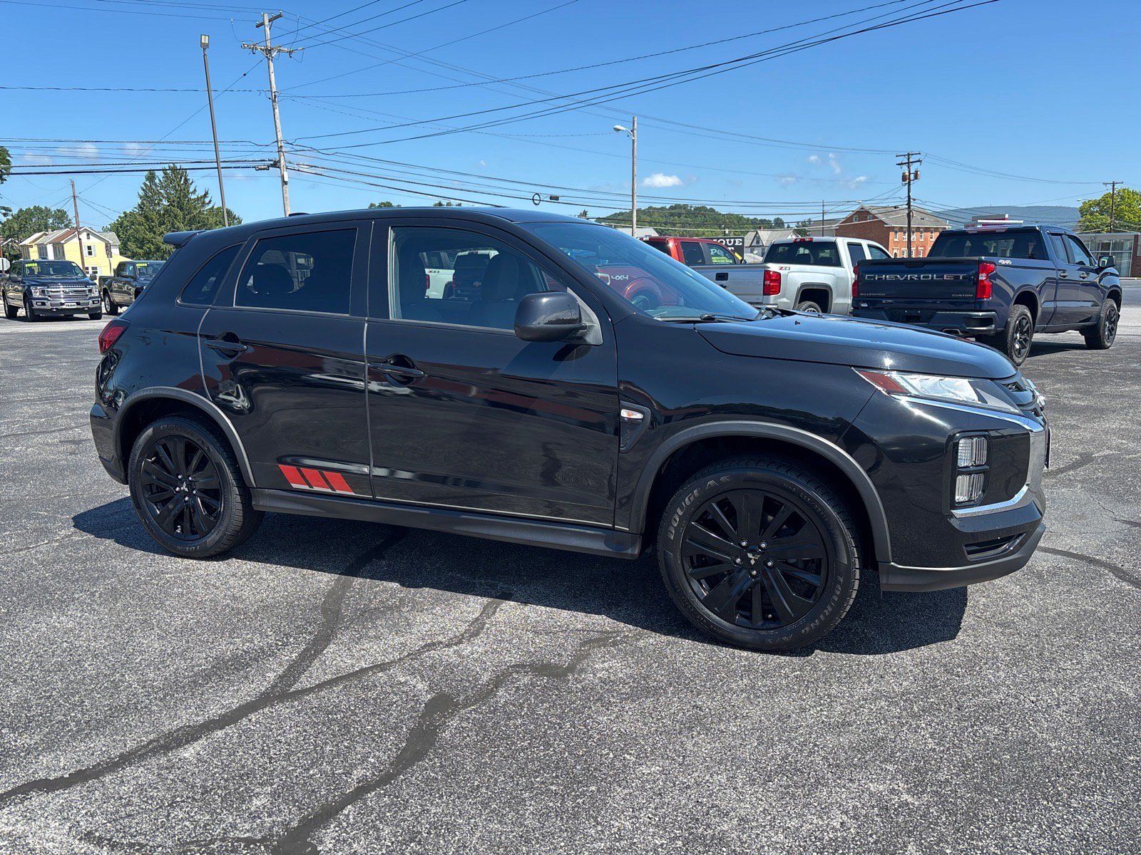 Used 2020 Mitsubishi Outlander Sport Black Edition FWD image 1
