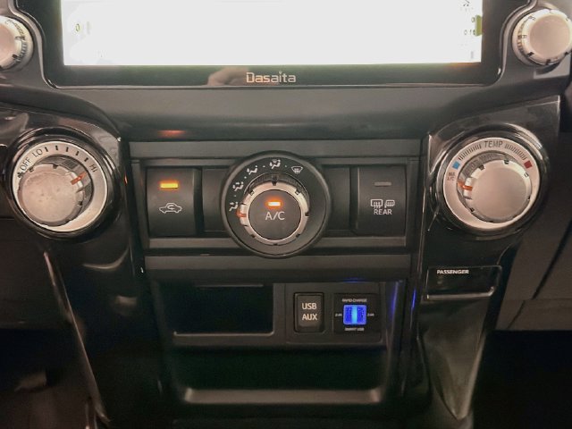 Used 2019 Toyota 4Runner TRD Off-Road AWD/4WD image 14