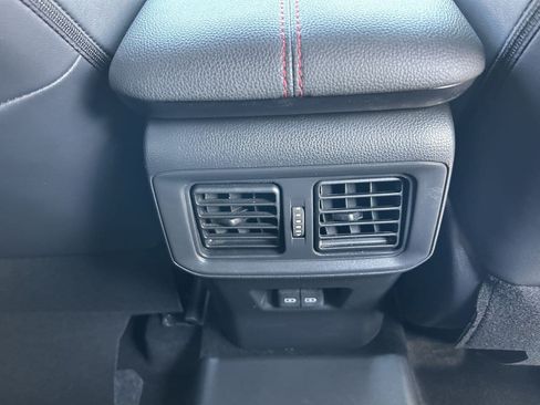 Used 2025 Toyota RAV4 XSE AWD/4WD image 18