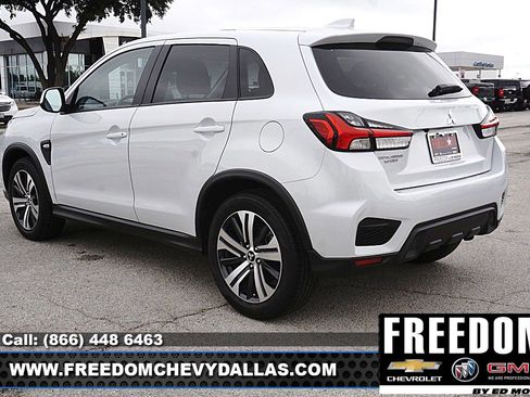 Used 2025 Mitsubishi Outlander Sport AWD image 37