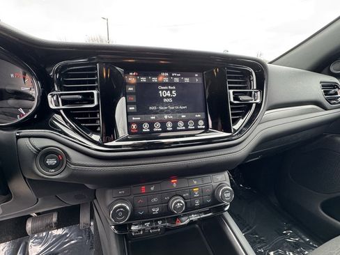 Used 2024 Dodge Durango SXT w/ 3rd Row Seating Group image 26