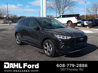 Used 2024 Ford Escape ST-Line w/ Tech Pack #1 video 1