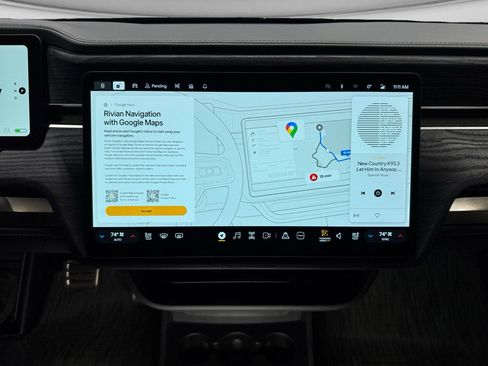 Used 2024 Rivian R1T Adventure AWD/4WD image 12