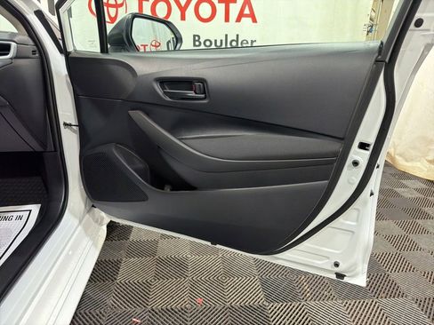 Used 2026 Toyota Corolla LE FWD image 10