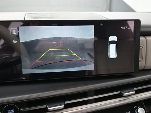 Used 2024 Hyundai Santa Fe SEL image 13