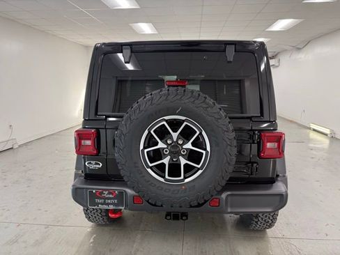 New 2026 Jeep Wrangler Unlimited Rubicon image 7