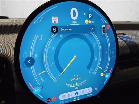 Certified 2025 MINI Cooper S image 10