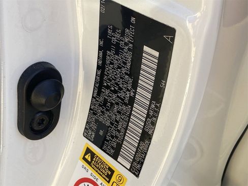 Used 2014 Toyota Highlander Plus image 36