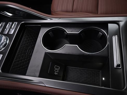 New 2026 Lincoln Nautilus Reserve image 29