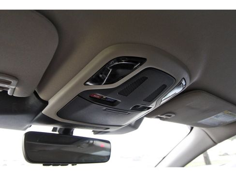 Used 2024 Subaru Outback Premium AWD/4WD image 22