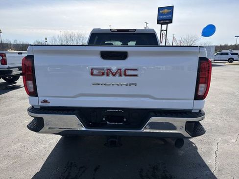 Used 2024 GMC Sierra 2500 Pro w/ 1SA Pro Safety Plus Package AWD/4WD image 4