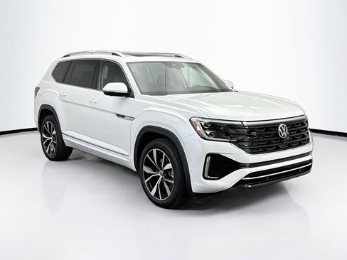 New 2026 Volkswagen Atlas SEL Premium R-Line AWD/4WD image 3