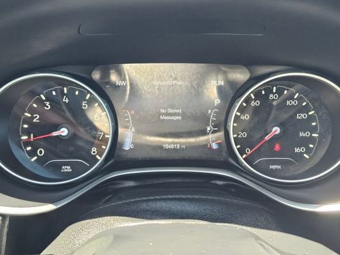 Used 2021 Jeep Compass Latitude w/ Sun and Sound Group AWD/4WD image 19