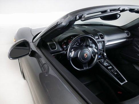 Used 2016 Porsche Boxster RWD image 24