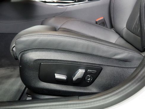 Used 2023 BMW 530i w/ M Sport Package image 65