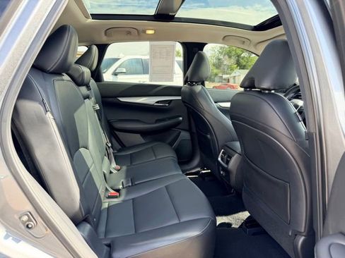 Used 2021 INFINITI QX50 Luxe AWD/4WD image 35