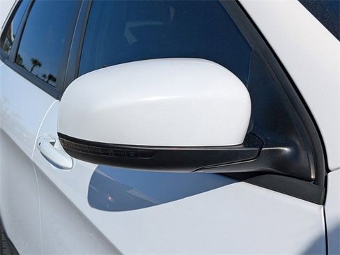 Used 2021 Jeep Cherokee Latitude Plus image 10