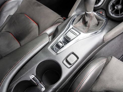Used 2019 Chevrolet Camaro ZL1 RWD image 83