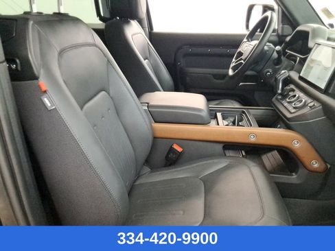 Used 2023 Land Rover Defender 90 X image 16