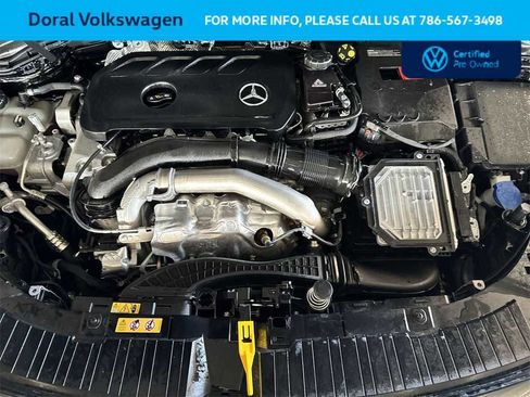 Used 2025 Mercedes-Benz GLA 250 image 12
