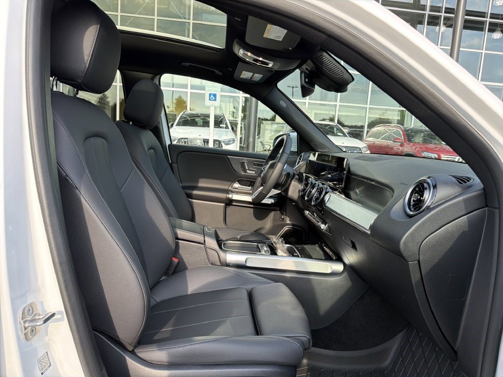 Certified 2026 Mercedes-Benz GLB 250 4MATIC image 24