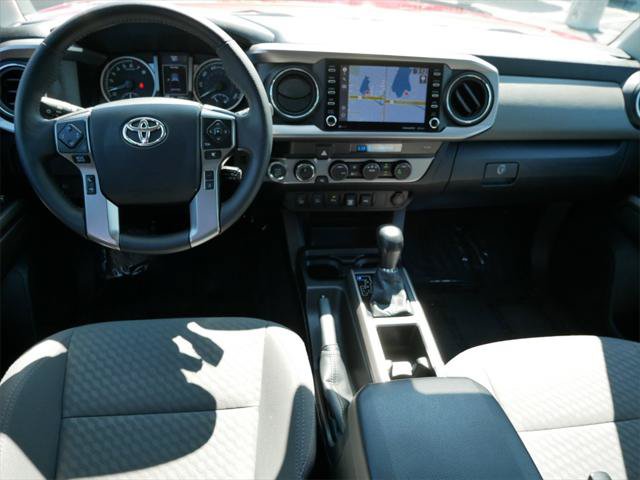 Certified 2023 Toyota Tacoma SR5 AWD/4WD image 15