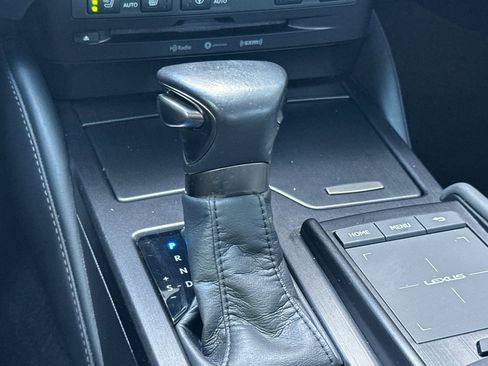 Used 2022 Lexus ES 350 w/ Premium Package image 25