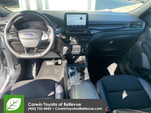 Used 2025 Ford Escape ST-Line Select image 12
