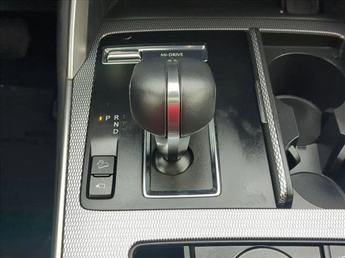 Used 2025 MAZDA CX-90 3.3 Turbo w/ Premium Plus Pkg image 12