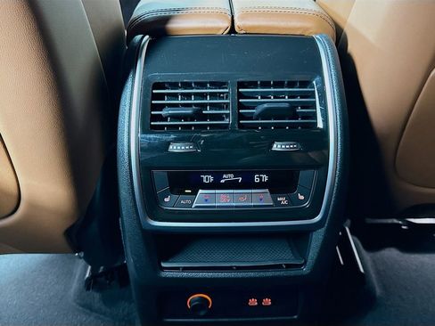 Certified 2025 BMW X7 xDrive40i w/ Executive Package image 26