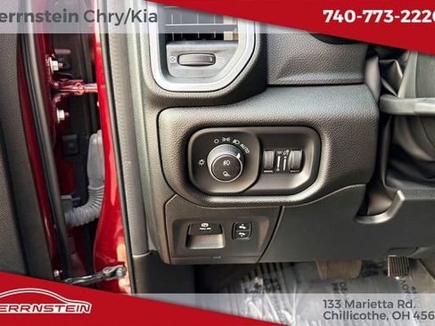 Used 2023 RAM 1500 Laramie AWD/4WD image 15