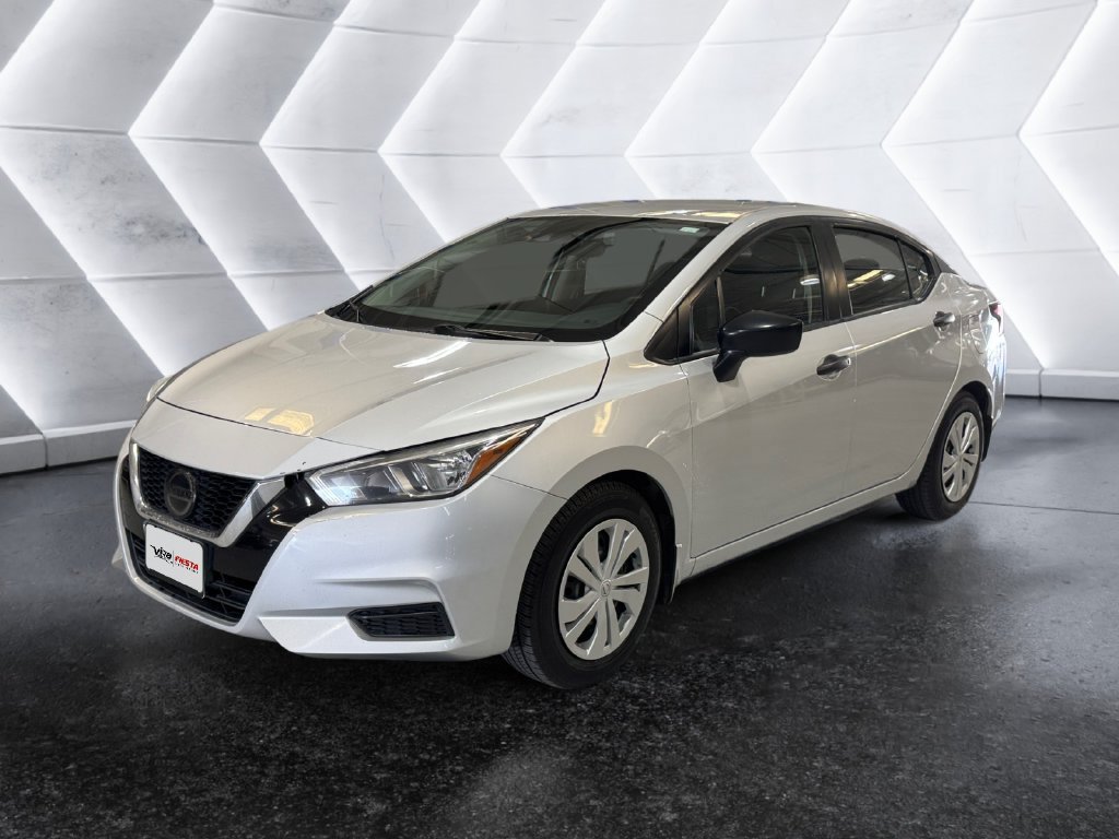 Used 2021 Nissan Versa S FWD image 3