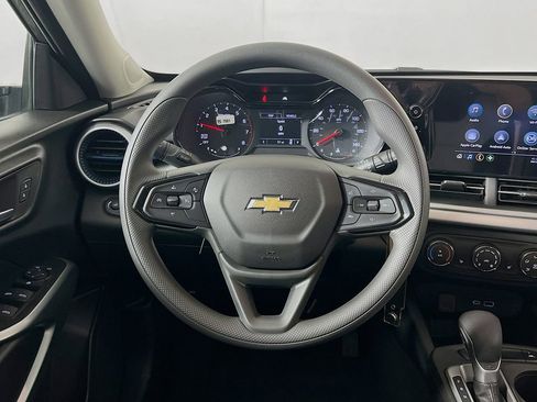 New 2026 Chevrolet Trax LS image 11